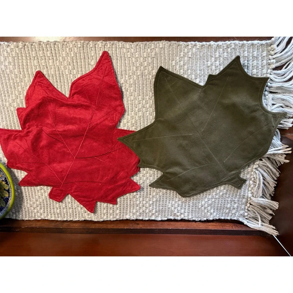 Set of 8 Fall Leaf Placemats Autumn Harvest Oak Maple Rust Green Red Decor